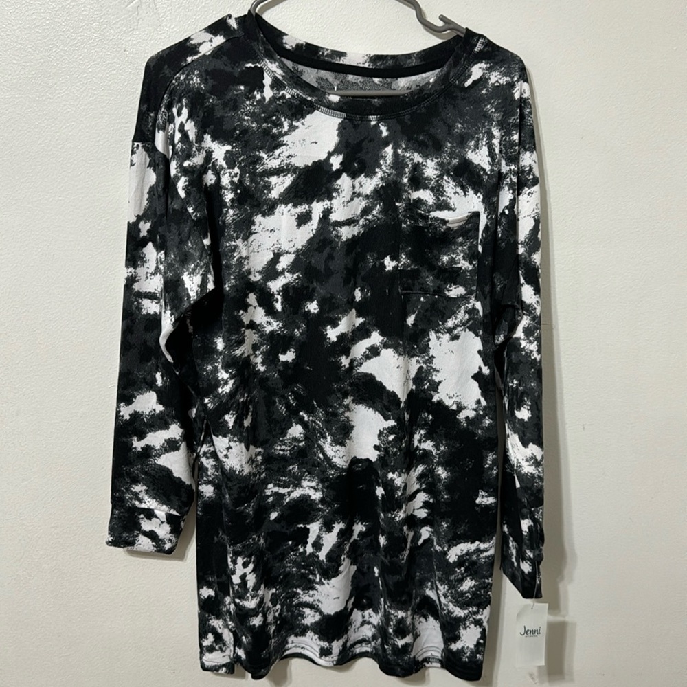 Sleepshirt has small front pocket on the left side chest area